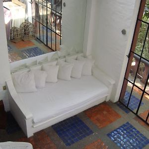 L' Hotel
